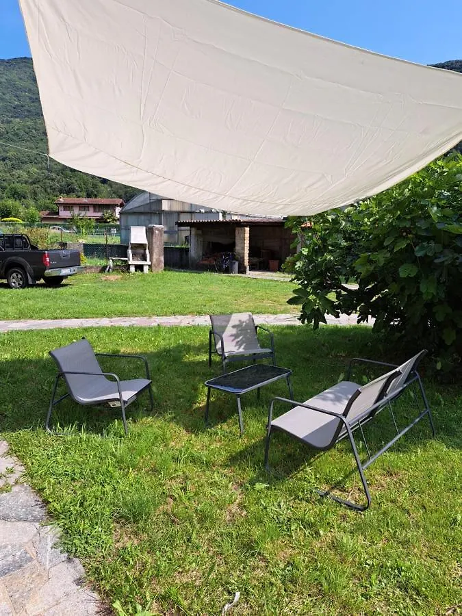 Appartamento Giardino Valbrona 0*,